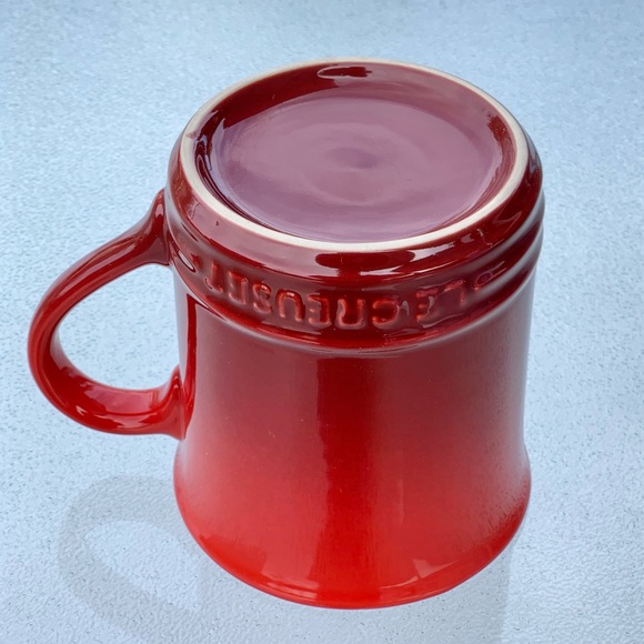 Le Creuset Coffee Mug ~ Cerise/Dark Red - Picture 6 of 6